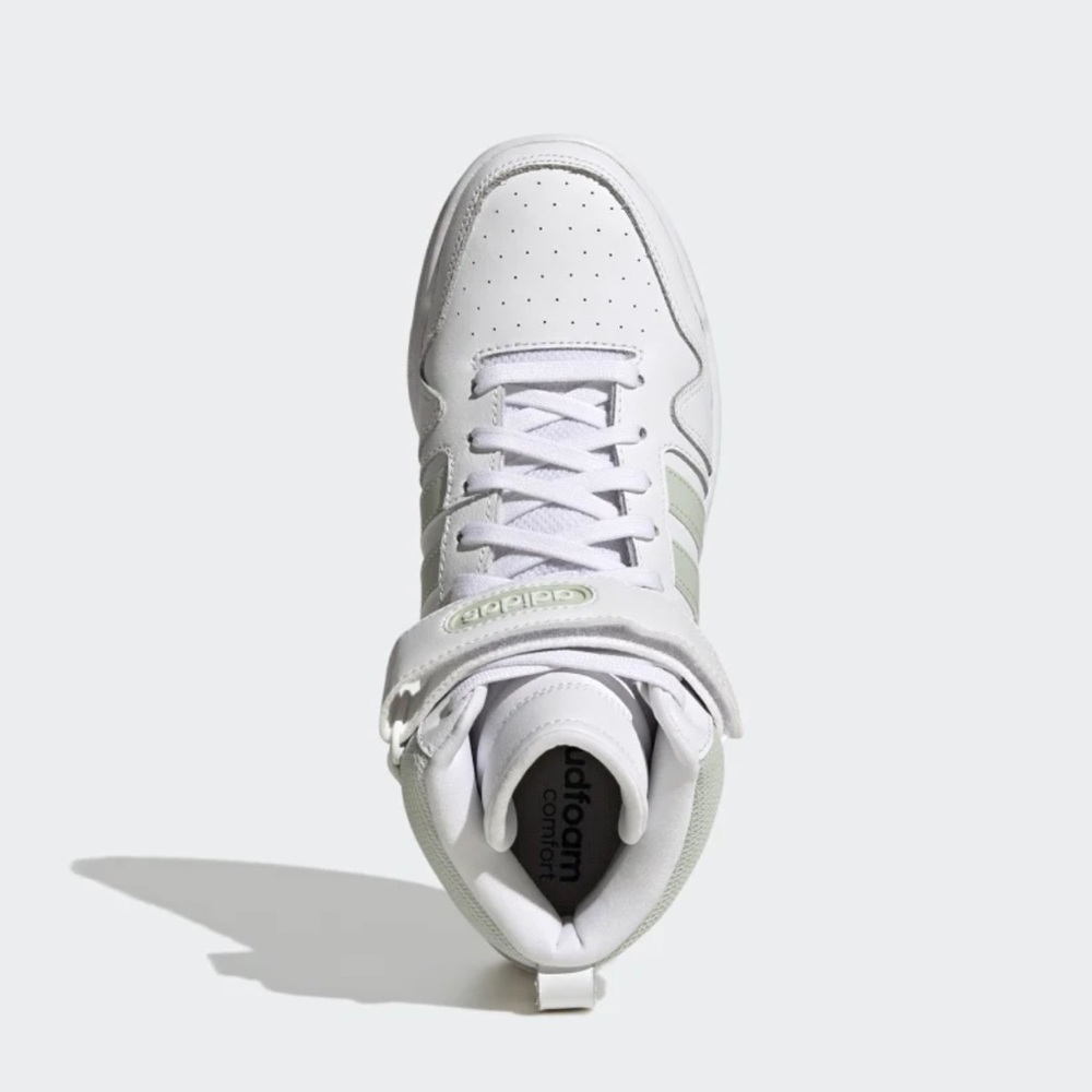 Adidas mids - brand new never worn